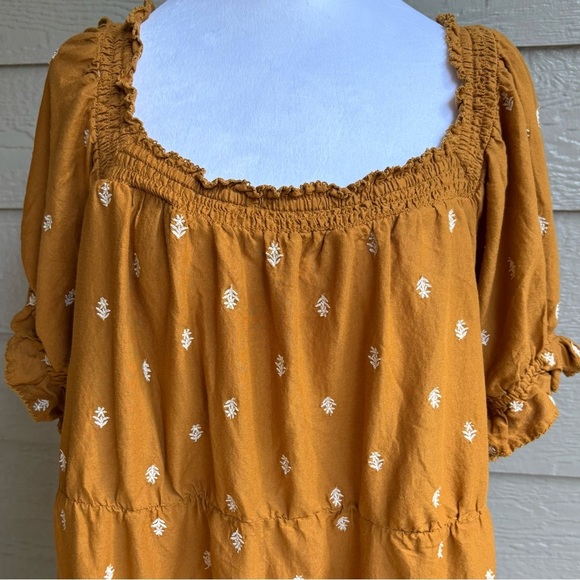 Old Navy Women Milkmaid Mini Dress Tiered Dainty Floral Embroidery Mustard sz 2X - Picture 11 of 12